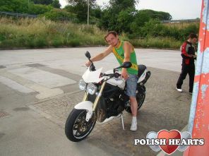 fiffo23