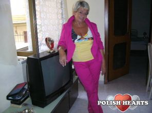 CHCE KOCHAC I BYC KOCHANA,,,CHCE LUBIEC,,, I BYC LUBIANA,,, CHCE SZANOWAC,,,I BYC SZANOWANA,,,TYLKO WYLACZNIE,,, PRZEZ CIEBIE,,,DLA CIEBIE ZYJE,,, DO CIEBIE CZUJE,,,,MILASC BARDZO GORACA ,,,KTORA PLONIE W GLEBI SERCA MEGO,,,KOCHAC ,,,LUBIC,SZANOWAC,MOGL B